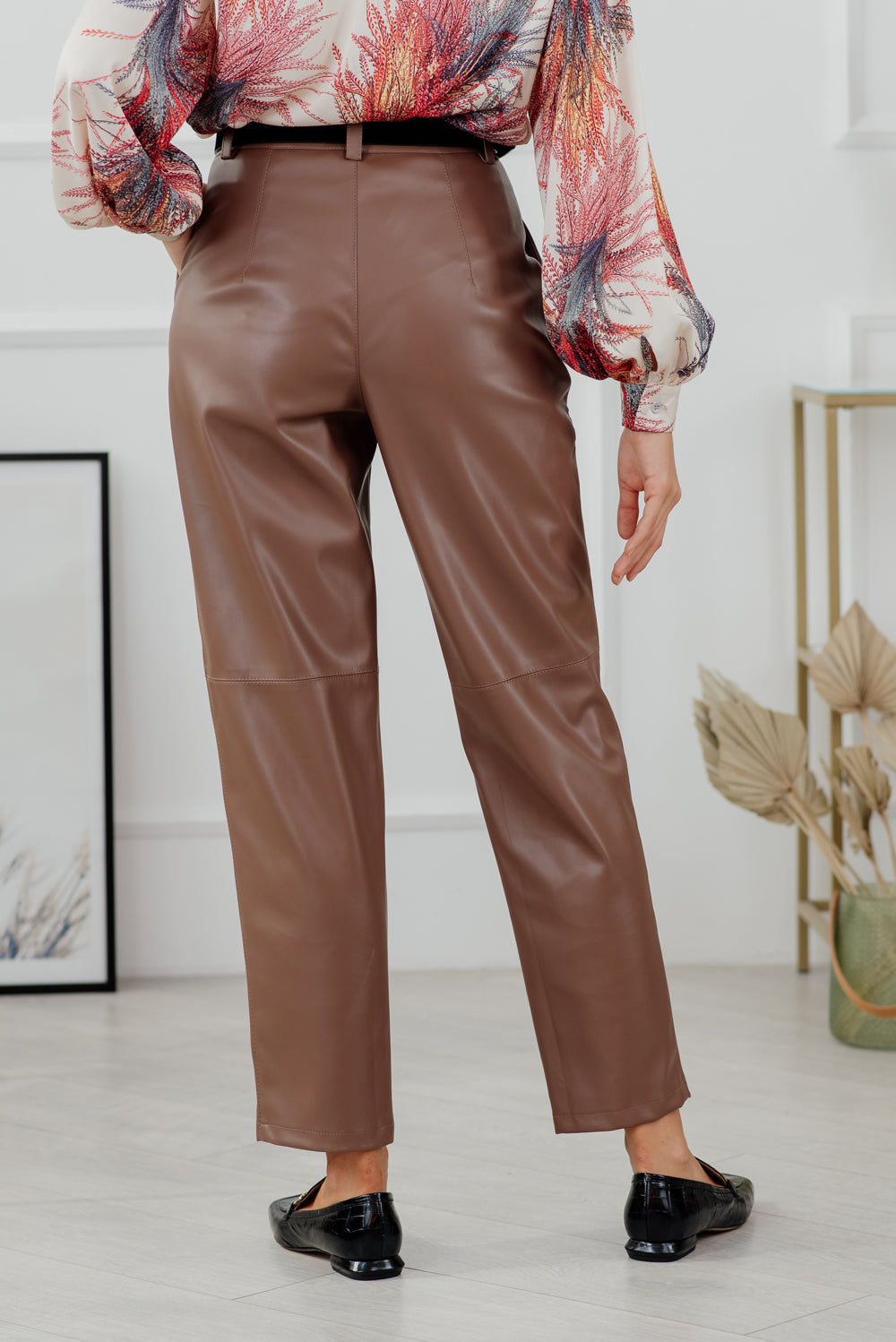 Pantalon ample en cuir écologique